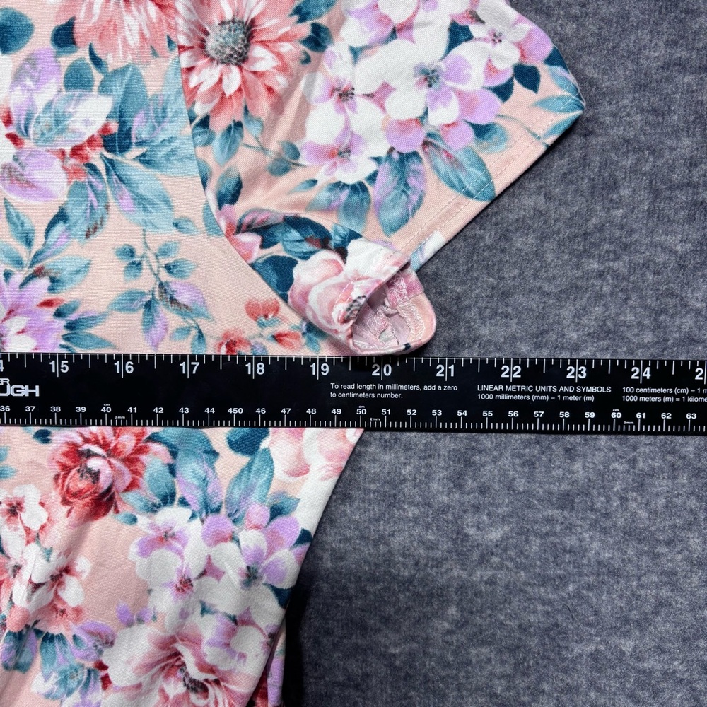 Floral Knot-Front V-Neck Blouse - Picture 10 of 12